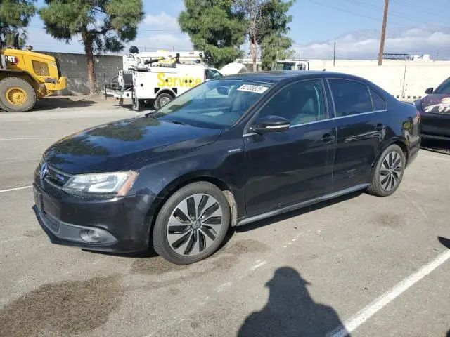 3VW637AJ8DM229396