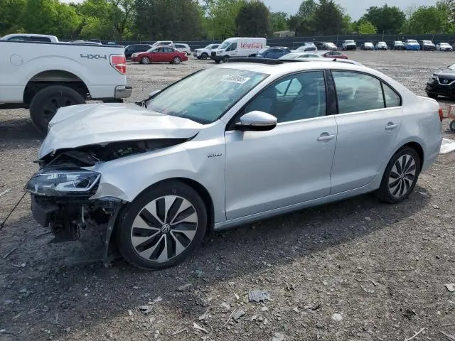3VW637AJ8DM231195