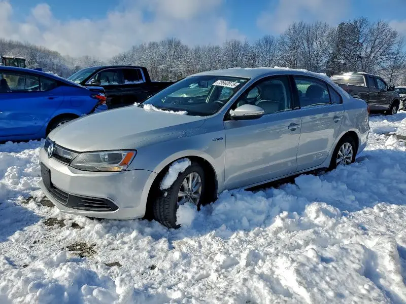 3VW637AJ9DM238608