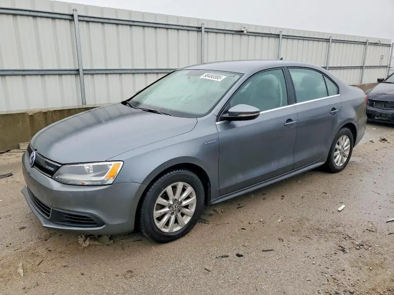 3VW637AJ9DM293284