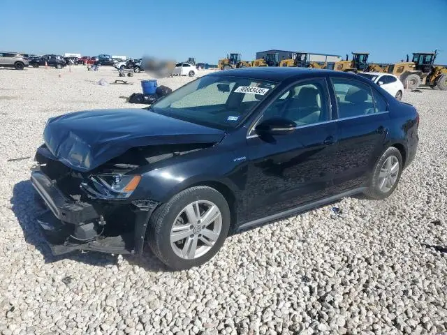 3VW637AJ9DM304882