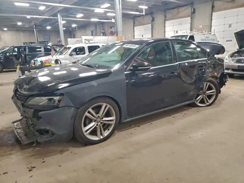 3VW637AJ9EM230364