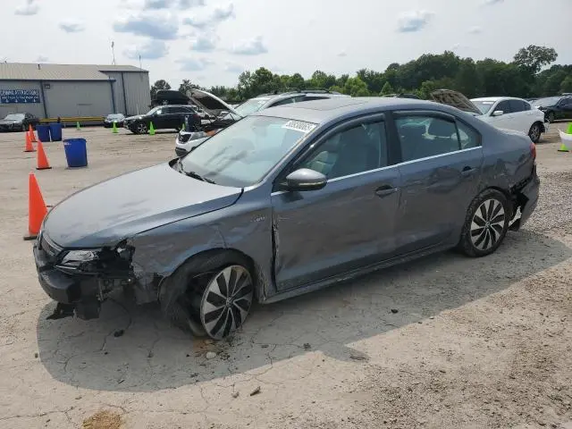 3VW637AJXEM247271
