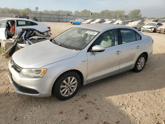 3VW637AJXEM283770