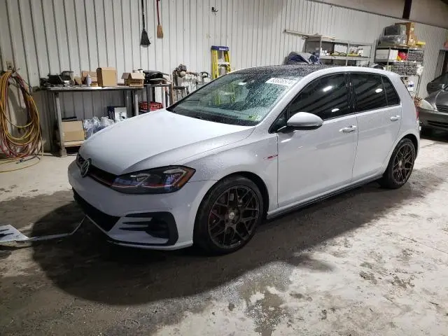 3VW6T7AU1KM033176