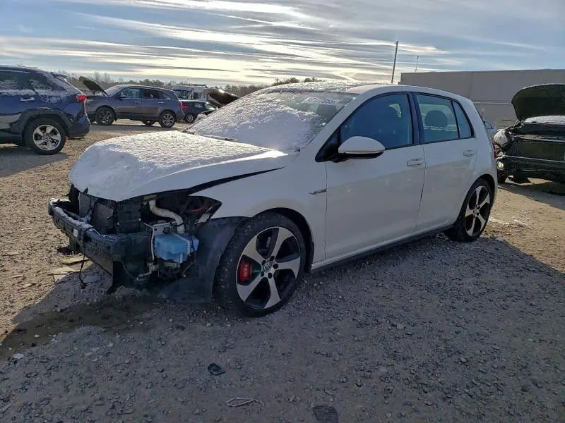 3VW6T7AU1KM033243