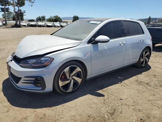 3VW6T7AU7LM005657