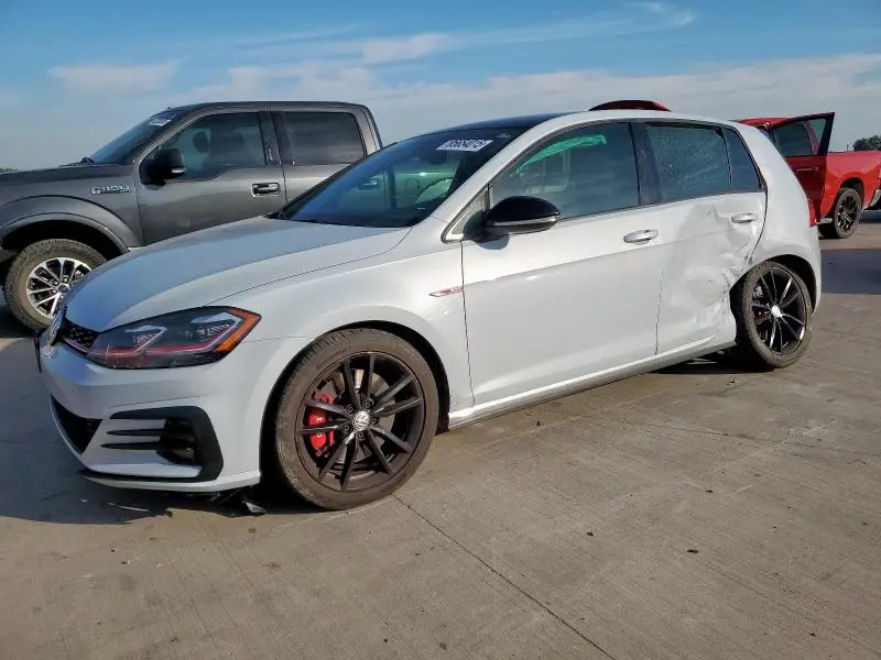 3VW6T7AU8MM005295