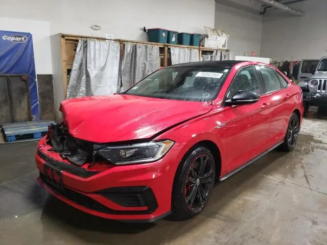 3VW6T7BU2KM180895