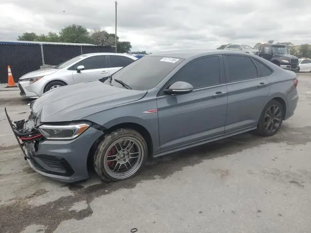 3VW6T7BU9KM248240