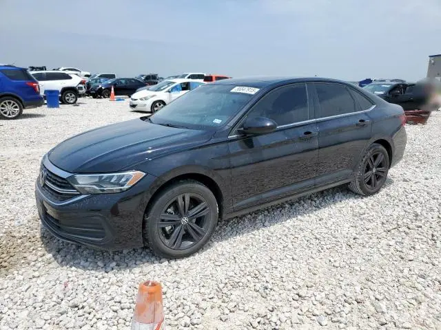 3VW7M7BU0NM010945