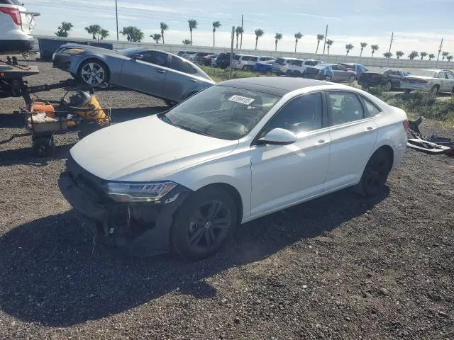 3VW7M7BU0NM015207