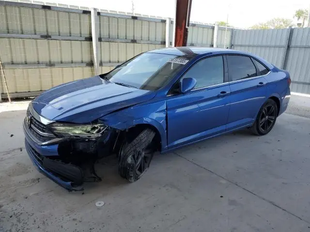 3VW7M7BU0PM015596