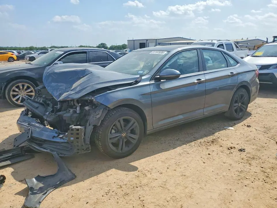 3VW7M7BU0RM005315