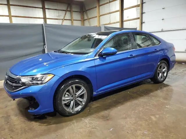 3VW7M7BU0RM016427