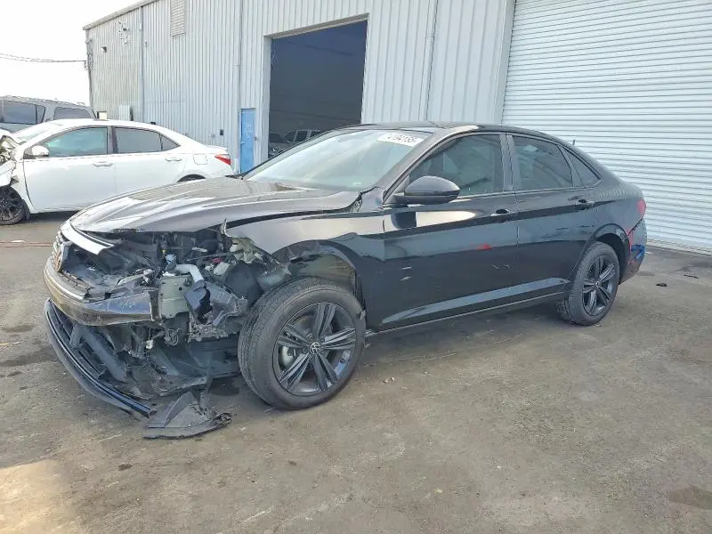 3VW7M7BU0RM071542