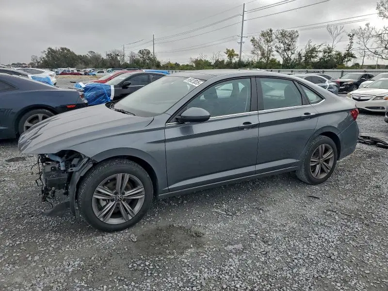 3VW7M7BU1PM058537