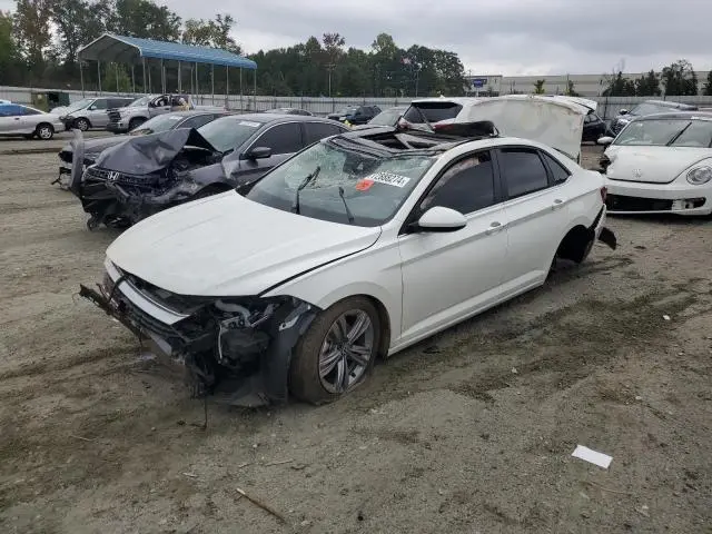 3VW7M7BU3PM057390