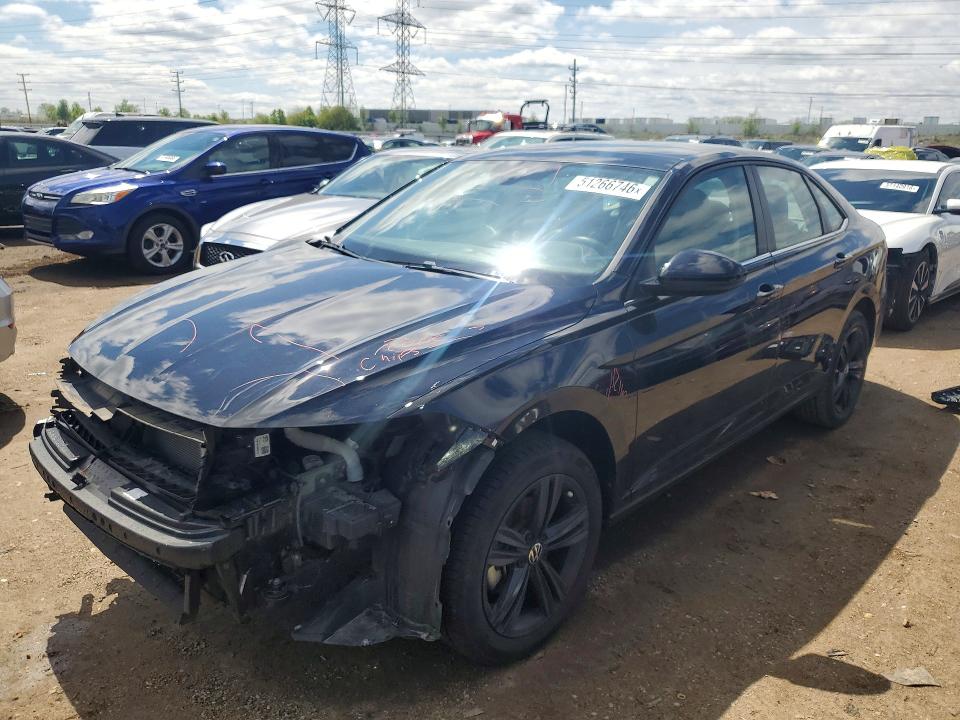 3VW7M7BU3RM032928