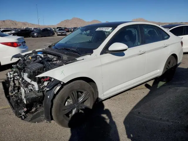 3VW7M7BU5RM082729