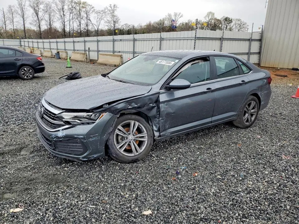 3VW7M7BU6RM011894