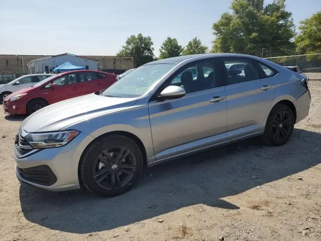 3VW7M7BU6RM049125