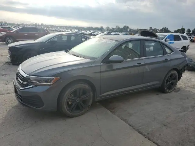 3VW7M7BU7RM053586