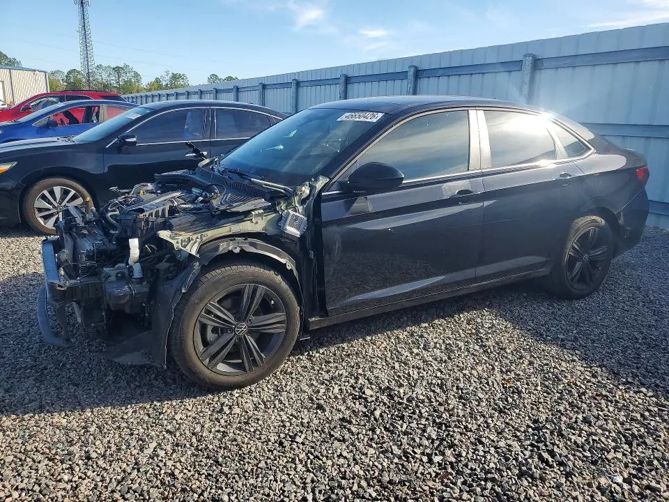 3VW7M7BU8RM018359