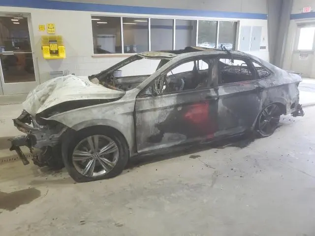 3VW7M7BU8RM095443