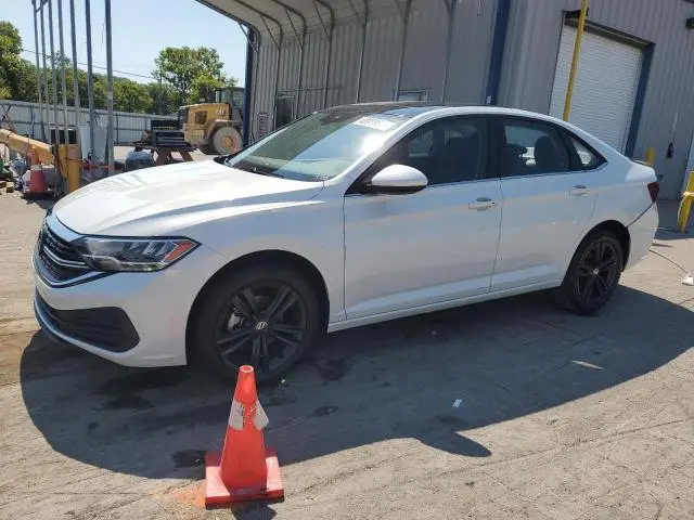 3VW7M7BU9RM053153