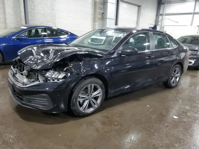 3VW7M7BUXPM053837