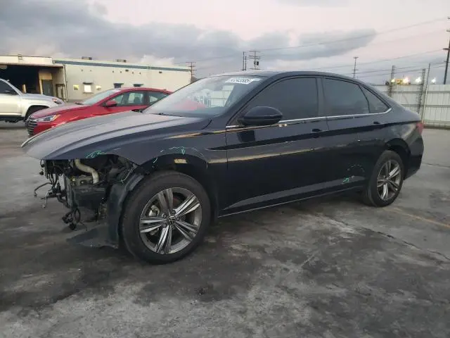3VW7M7BUXPM054521