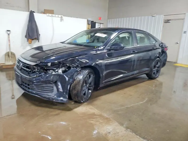 3VW7M7BUXRM017665