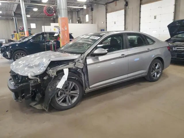 3VW7M7BUXRM057390