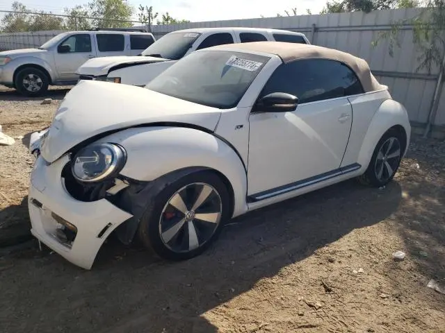 3VW7T7AT1EM823884