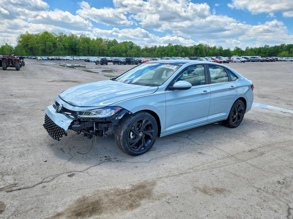 3VW7W7BU6TM049532