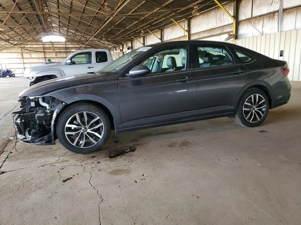 3VW7W7BU8TM002440