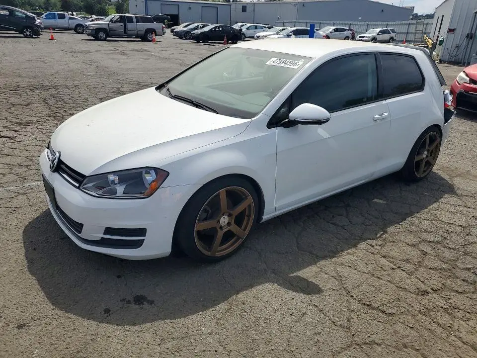 3VW817AU8FM073713
