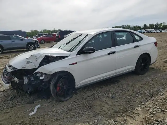 3VW9T7BU7RM006621