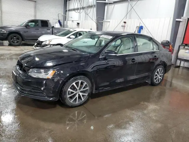 3VWB67AJ5HM275747