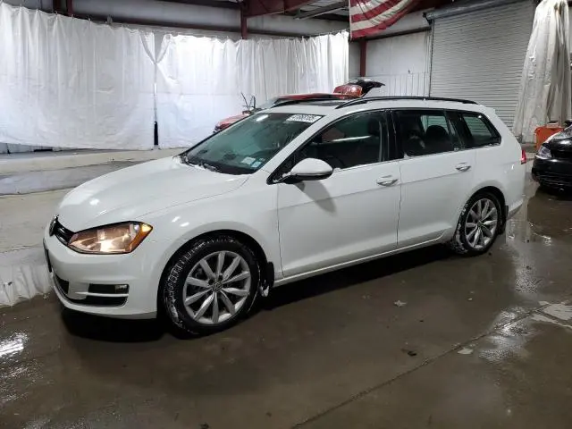 3VWC17AU8HM526516