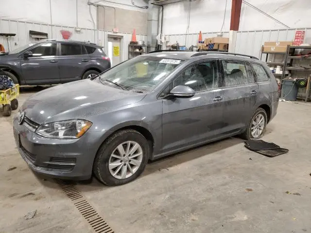 3VWC17AUXFM513182
