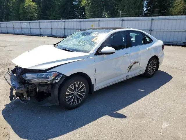 3VWC57BU2MM041110
