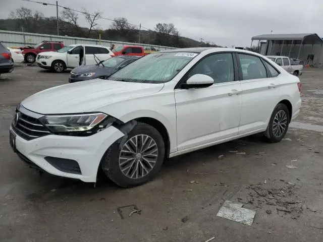 3VWC57BUXKM017134