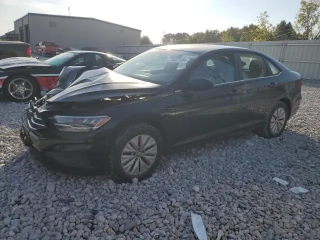 3VWC57BUXKM092318