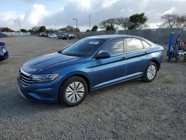 3VWC57BUXKM117086