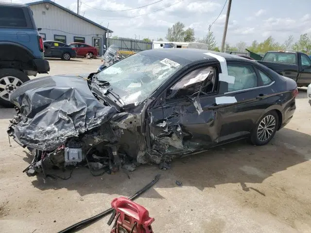 3VWC57BUXKM122580