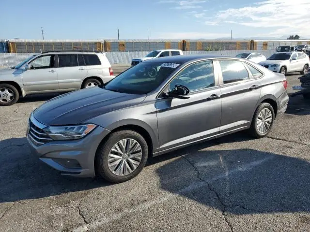 3VWC57BUXKM180205