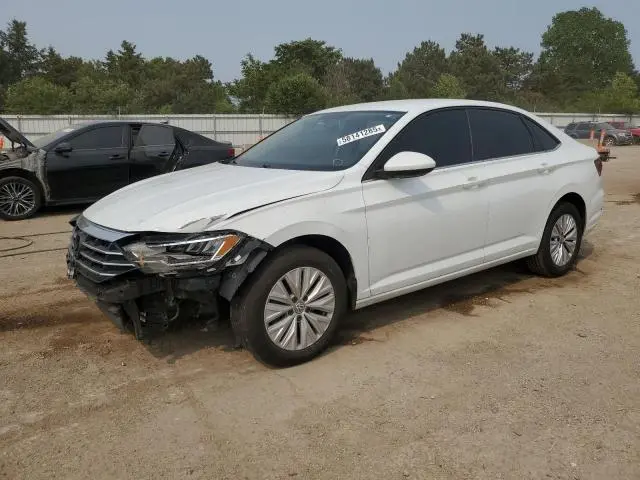 3VWCB7BU5KM230033
