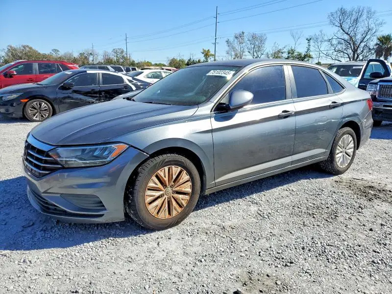 3VWCB7BU6LM017674
